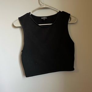 Black crop top tank